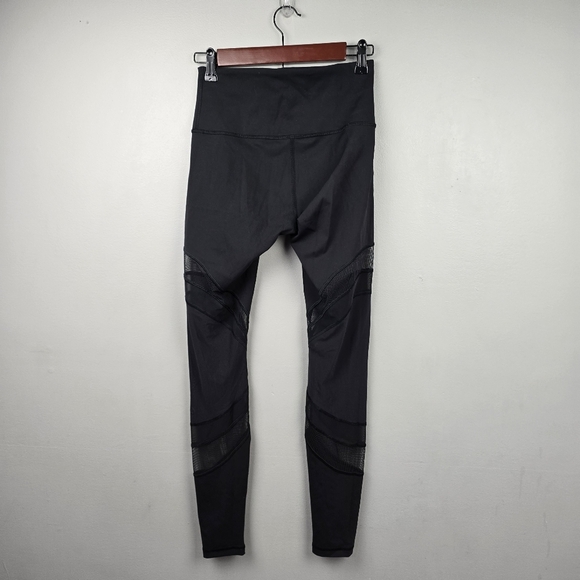 LULULEMON Athletic Leggings 28" Sheer Detailing Black Womens Size 6 Workout Yoga - Picture 2 of 8